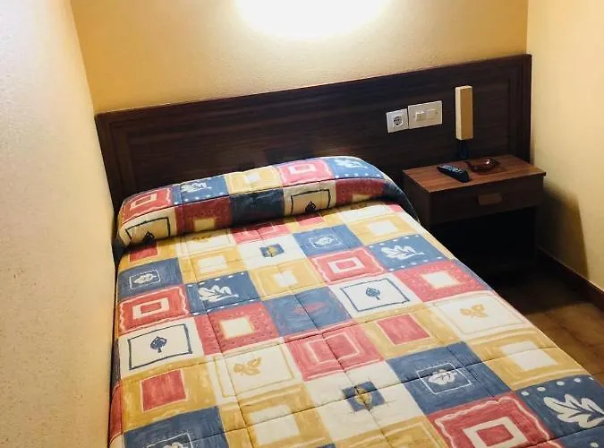 Las Palmeras 러브호텔 Carracedelo